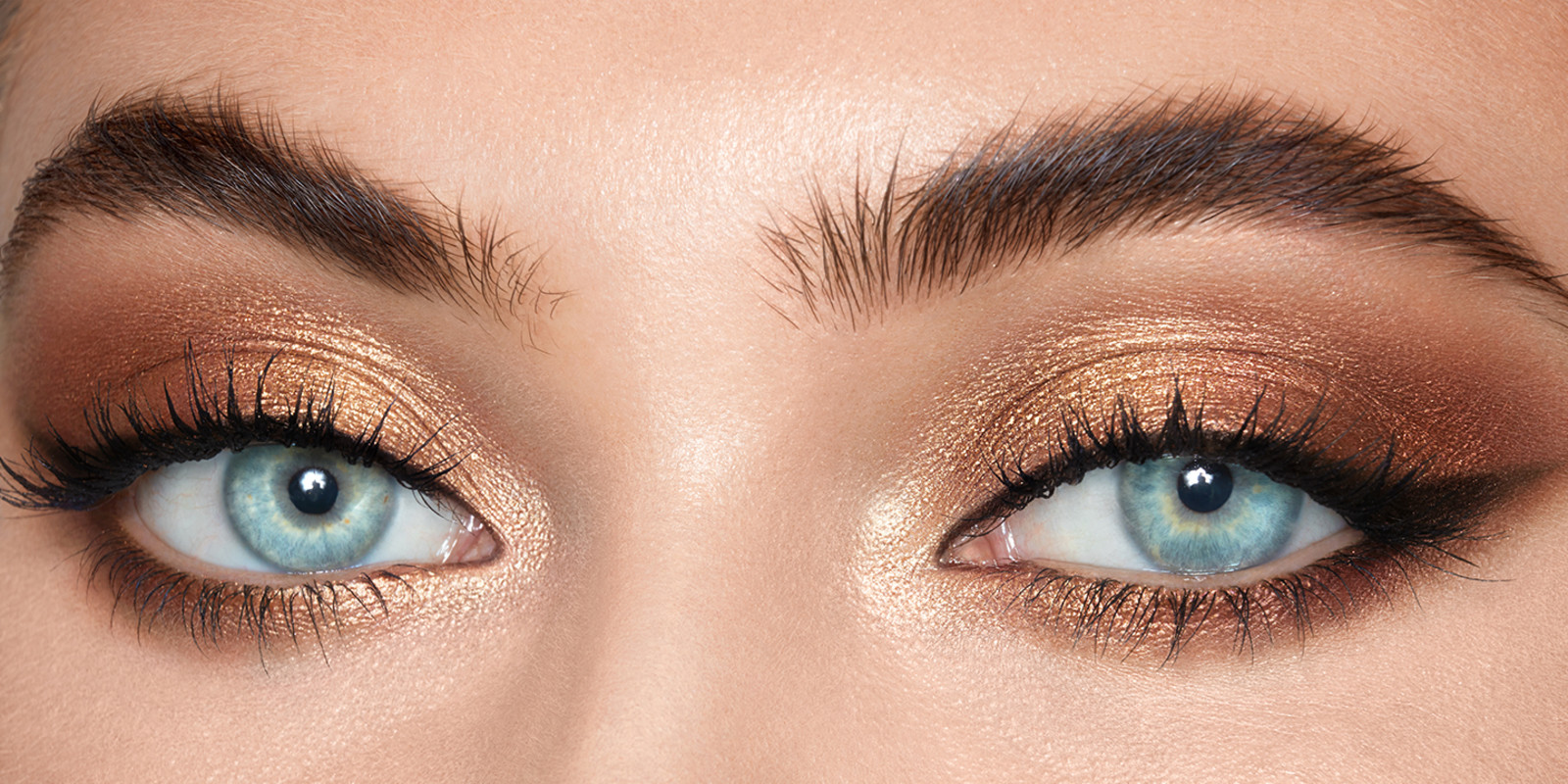 How To: Make Blue Eyes POP! – Beauty File