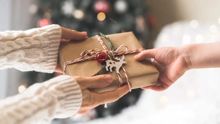 Gifting; Sentimental vs Materialism, Which Means More To&nbsp;You?